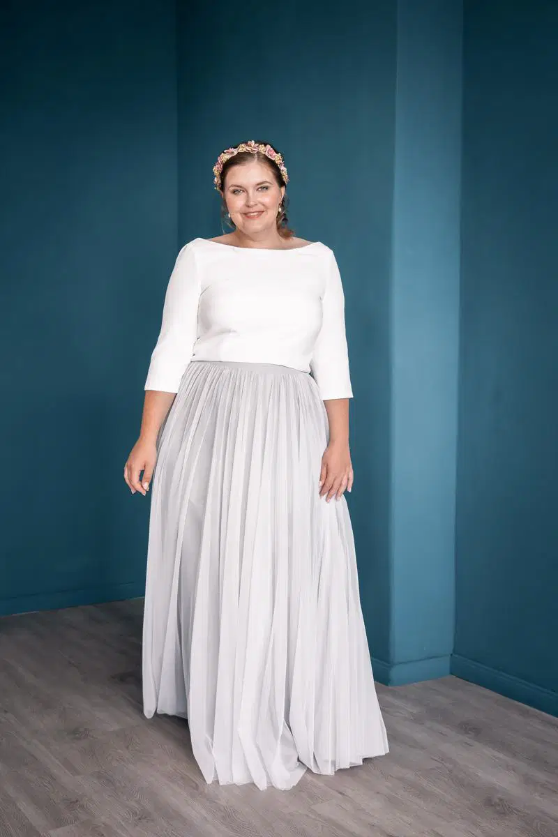 Rock Maris Curvy by noni Selected: Two-Piece silhouette, tulle