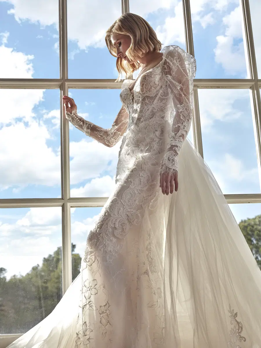 BIENNIA by Pronovias Privée - view 3 of 3